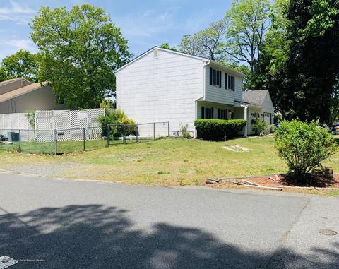 460 Laurel Ave, Brick, NJ 08723 photo 3