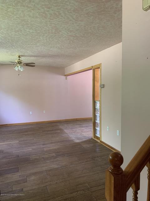 460 Laurel Ave, Brick, NJ 08723 photo 4