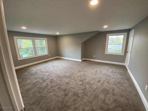 418 Lloyd Rd, Matawan, NJ 07747 photo 22