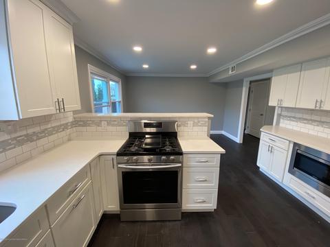 418 Lloyd Rd, Matawan, NJ 07747 photo 8