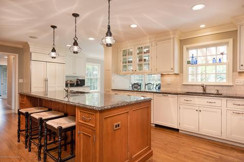 13 Sheraton Ln, Rumson, NJ 07760 photo 6