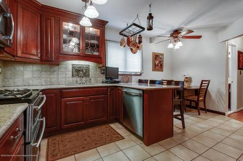 13 Princeton Dr, Jackson, NJ 08527 photo 7