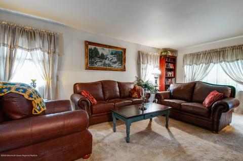 13 Princeton Dr, Jackson, NJ 08527 photo 6