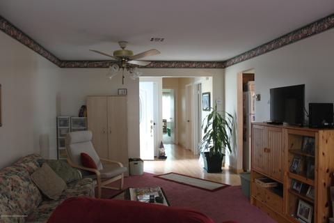 3 Rushmore Dr, Brick, NJ 08724 photo 5