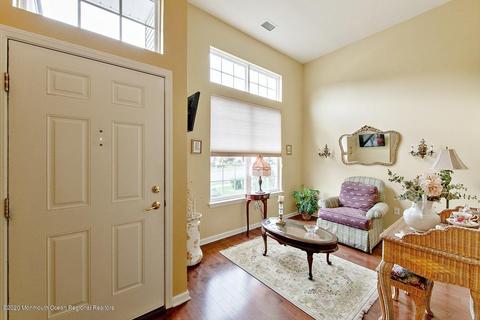 32 Chesterfield Dr, Jackson, NJ 08527 photo 4