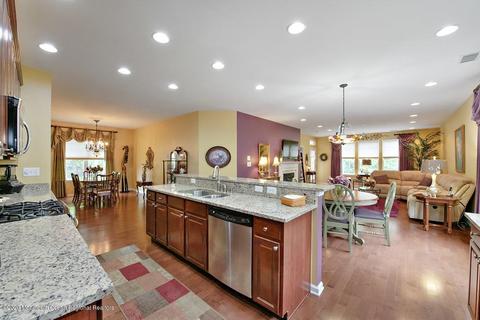 32 Chesterfield Dr, Jackson, NJ 08527 photo 10