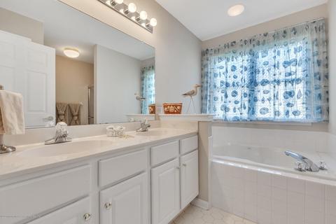 8 Regent Sq, Jackson, NJ 08527 photo 18