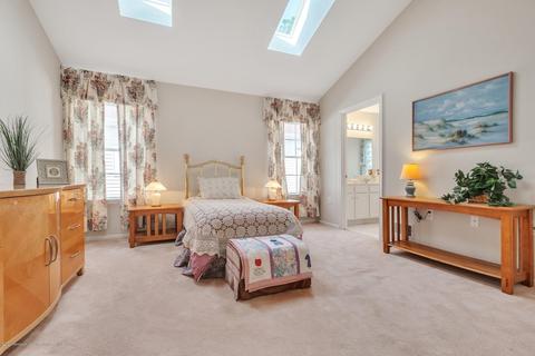 8 Regent Sq, Jackson, NJ 08527 photo 14