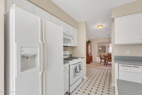 8 Regent Sq, Jackson, NJ 08527 photo 7