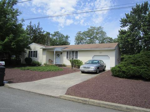 418 Irons St, Forked River, NJ 08731 photo 2