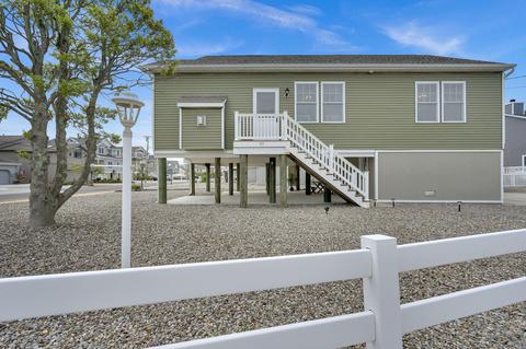 111 Dickman Dr, Lavallette, NJ 08735 photo 3