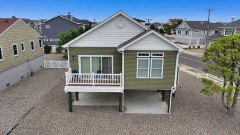 111 Dickman Dr, Lavallette, NJ 08735 photo 2