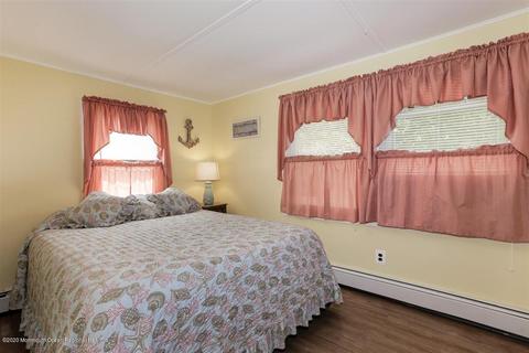 87 Baltic Ave, Waretown, NJ 08758 photo 12