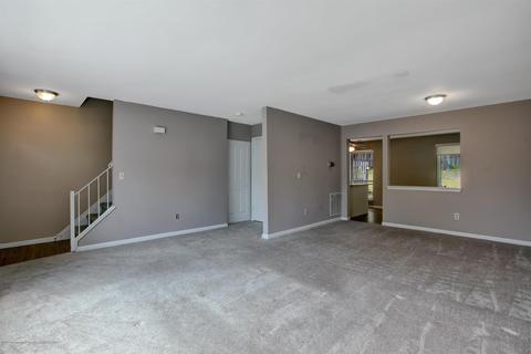 86 Rita Ln, Jackson, NJ 08527 photo 3
