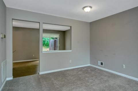 86 Rita Ln, Jackson, NJ 08527 photo 5
