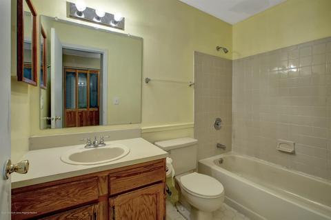 86 Rita Ln, Jackson, NJ 08527 photo 19