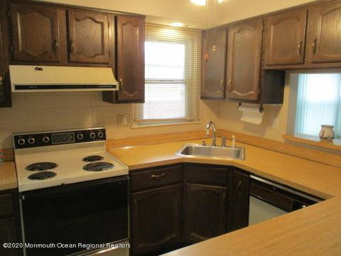 75 Meadowbrook Rd, Brick, NJ 08723 photo 13