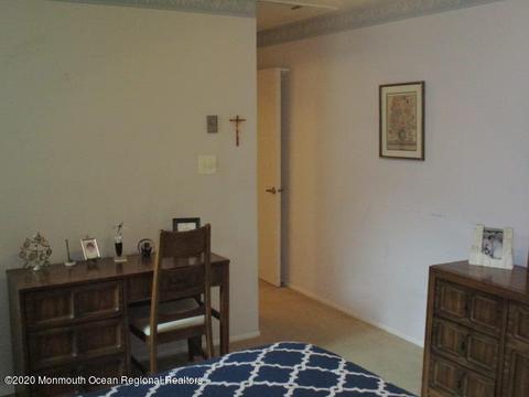 75 Meadowbrook Rd, Brick, NJ 08723 photo 19