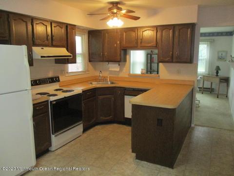 75 Meadowbrook Rd, Brick, NJ 08723 photo 11