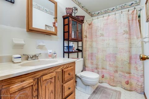 28 Laurel Ave, Pine Beach, NJ 08741 photo 14