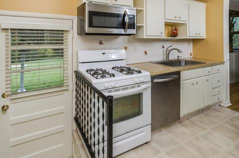 58 Sunset Dr, Howell, NJ 07731 photo 13