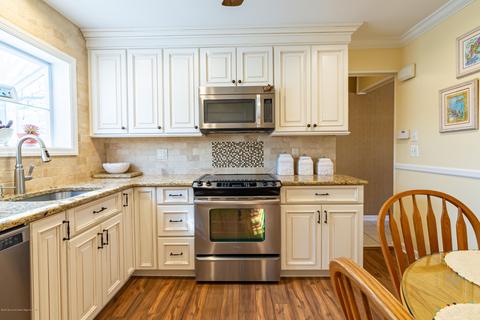 32 Terrill Rd, Old Bridge, NJ 08857 photo 6