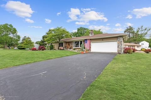 429 Crestview Ter, Brick, NJ 08723 photo 3