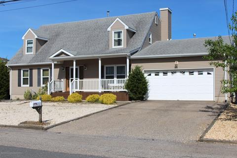 59 Longpoint Dr, Brick, NJ 08723 photo 3