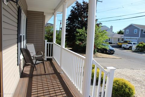 59 Longpoint Dr, Brick, NJ 08723 photo 4