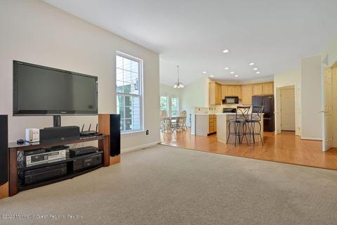 4 Reagan Dr, Jackson, NJ 08527 photo 17