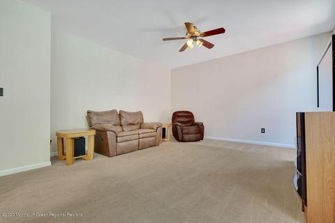 4 Reagan Dr, Jackson, NJ 08527 photo 15