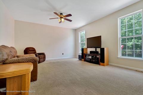4 Reagan Dr, Jackson, NJ 08527 photo 14