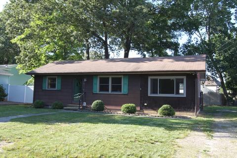 516 Conifer Dr, Forked River, NJ 08731 photo 1