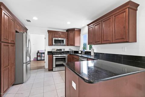 1 Warren St, Rumson, NJ 07760 photo 5