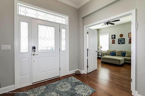 5 Bay Head Ct, Waretown, NJ 08758 photo 4