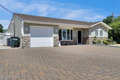 1229 Taurus Ct, Forked River, NJ 08731 photo 3