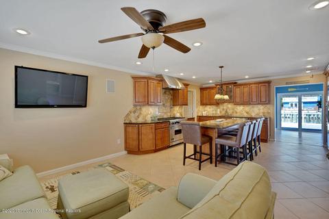 1229 Taurus Ct, Forked River, NJ 08731 photo 9