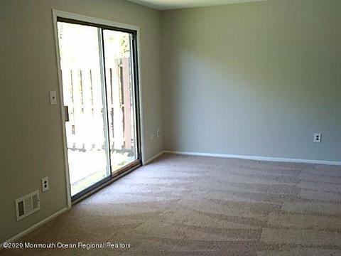 2 Owl Rd, Howell, NJ 07731 photo 6