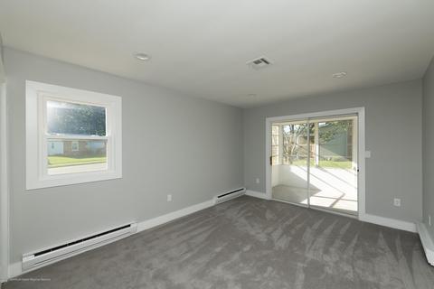 89 Regent Cir, Brick, NJ 08723 photo 10