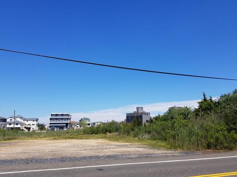 1284 E Bay Ave, Manahawkin, NJ 08050