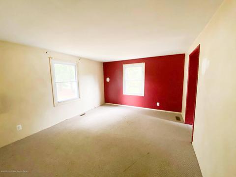 305 Sapphire Dr, Jackson, NJ 08527 photo 9