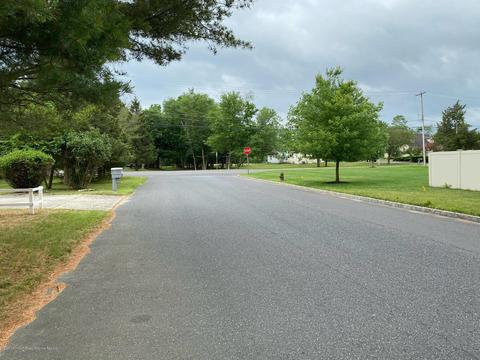 305 Sapphire Dr, Jackson, NJ 08527 photo 31