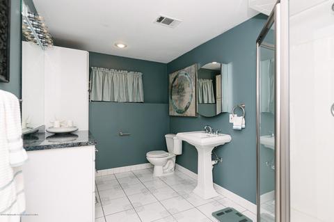 109 Lee Dr, Middlesex, NJ 08846 photo 26