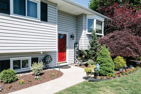 109 Lee Dr, Middlesex, NJ 08846 photo 6