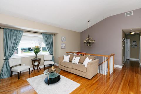 109 Lee Dr, Middlesex, NJ 08846 photo 10