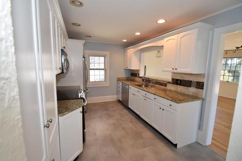 9 Crescent Dr, Brielle, NJ 08730 photo 3