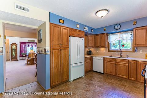 776 Constitution Dr, Brick, NJ 08724 photo 10