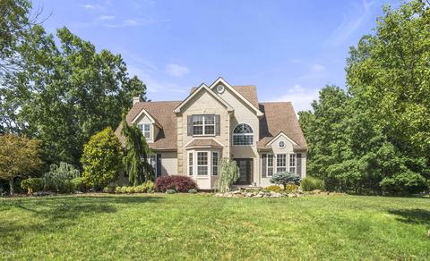 4 Emma Ln, Jackson, NJ 08527 photo 1