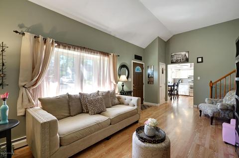375 Harper Ave, Brick, NJ 08724 photo 2