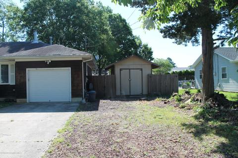 205 Brookwood Ln, Forked River, NJ 08731 photo 2